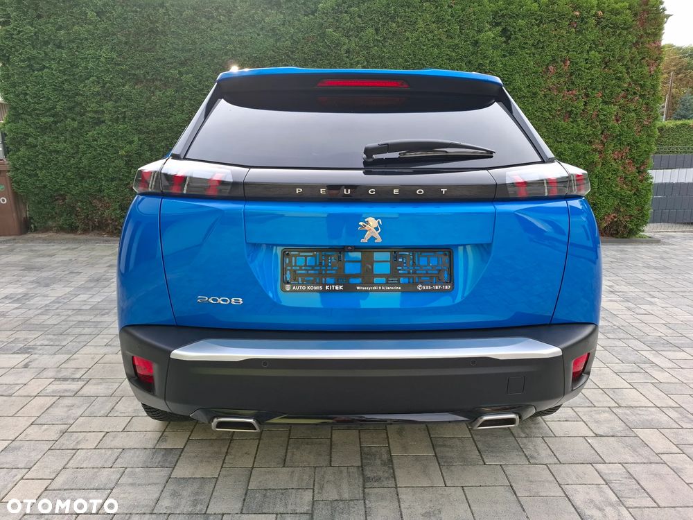 Peugeot 2008 - 9