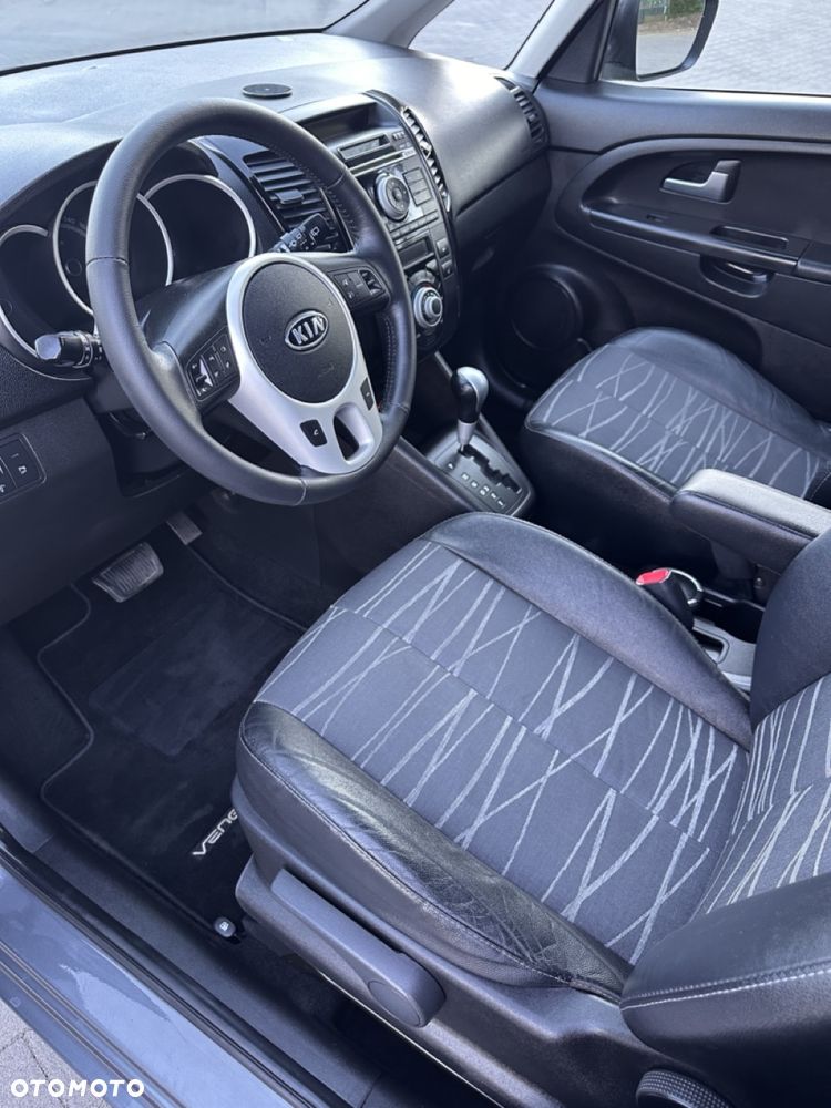 Kia Venga 1.6 CVVT Automatik Dream-Team Edition - 8