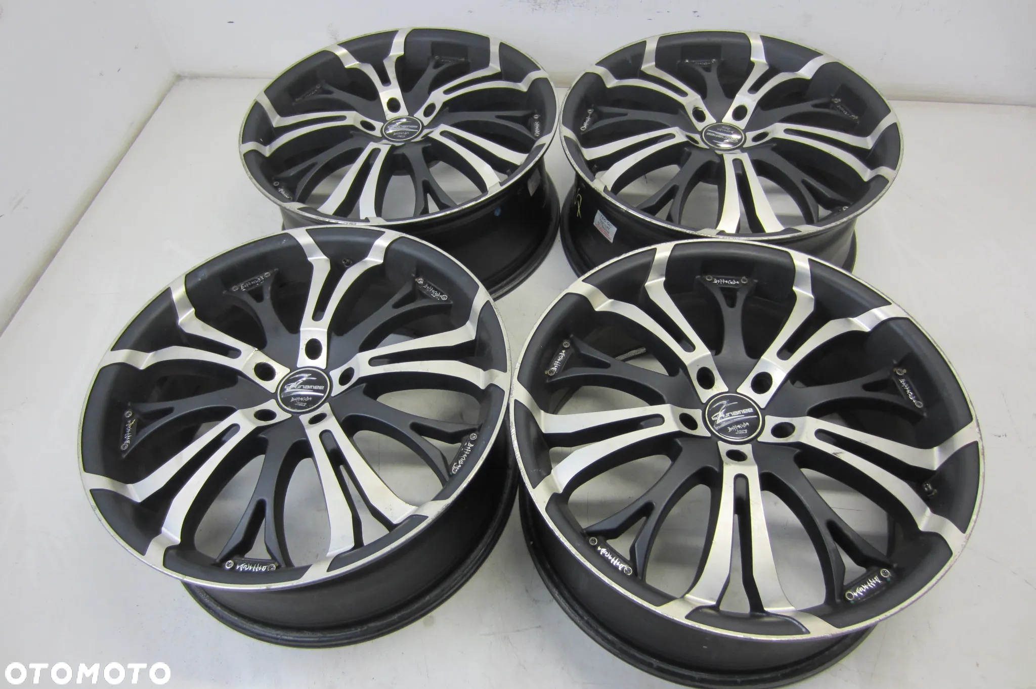 FELGI ALUMINIOWE 19 VW SEAT AUDI SKODA BARACUDA OM 5X112 - 2