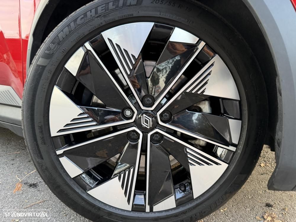 Renault Scénic E-Tech 220 Long Range Techno - 4