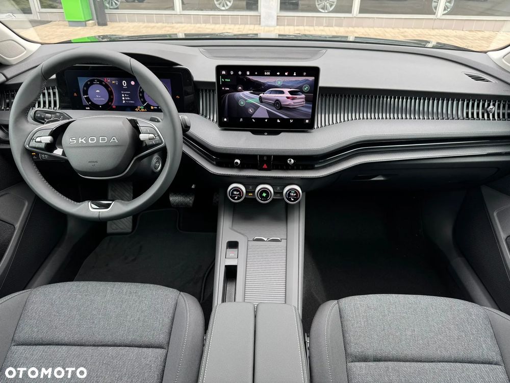 Skoda Superb 2.0 TDI SCR Essence DSG - 10