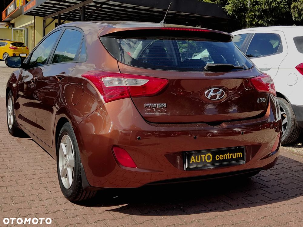 Hyundai i30 1.4 Comfort - 9