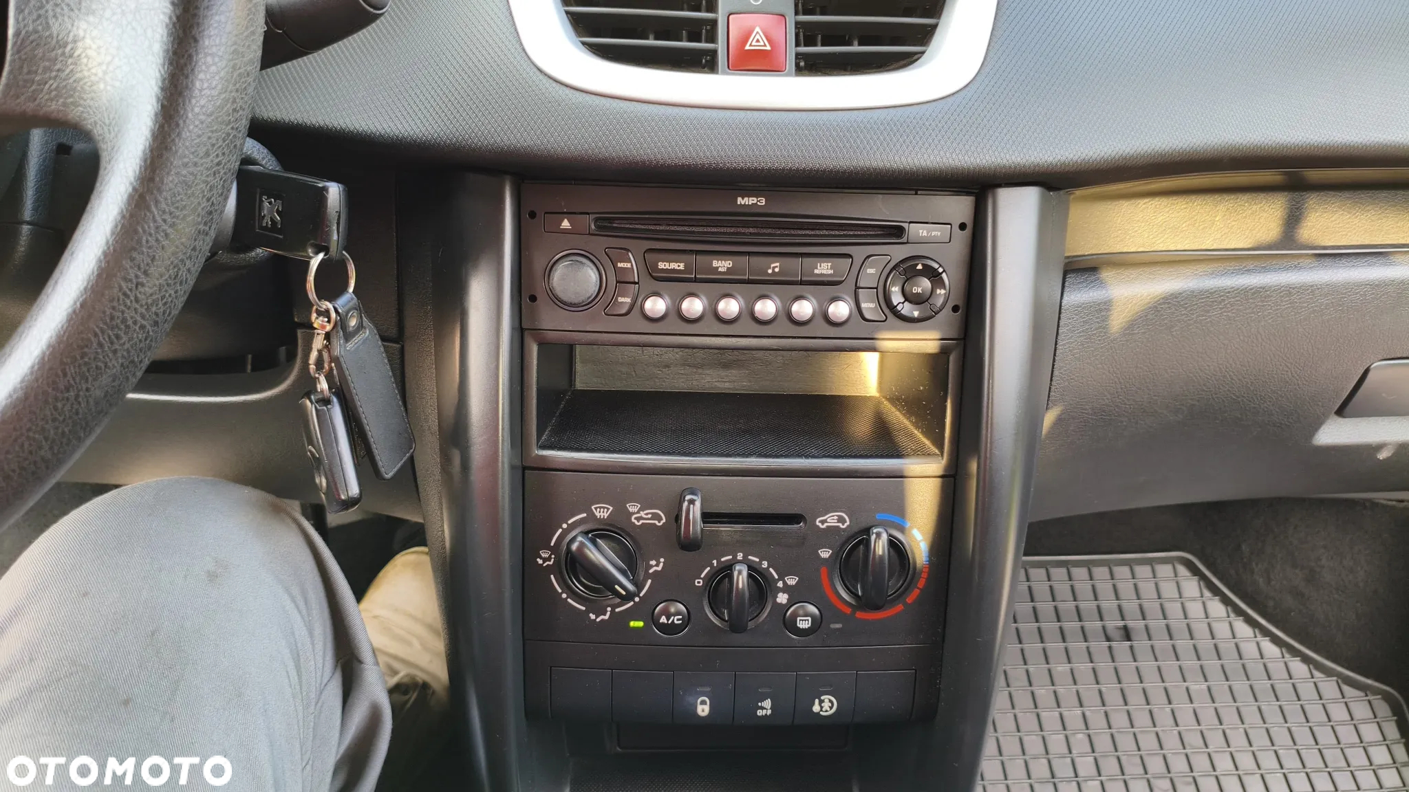 Peugeot 207 1.4 16V Trendy nICE - 10