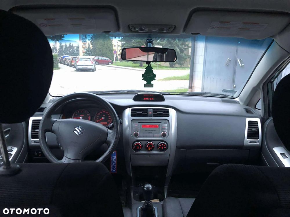 Suzuki Liana 1.6 Comfort - 5