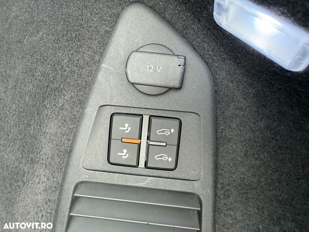 Volkswagen Touareg 3.0 V6 TDI 4Motion DPF Automatik R-Line - 30