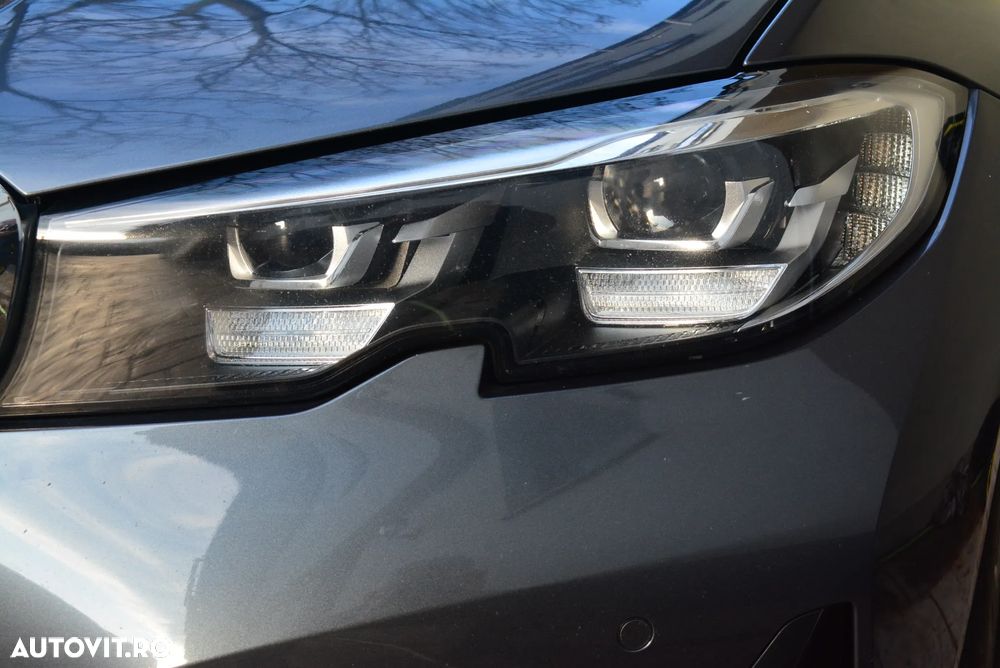 BMW Seria 3 330e Aut. Sport Line - 12