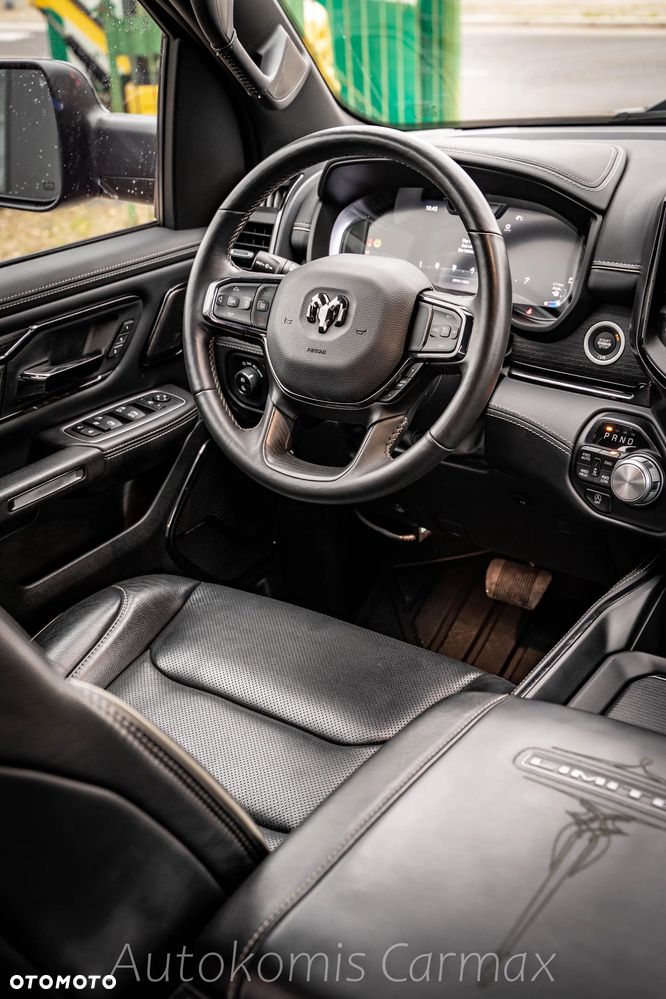 RAM 1500 5.7 Crew Cab Limited - 24