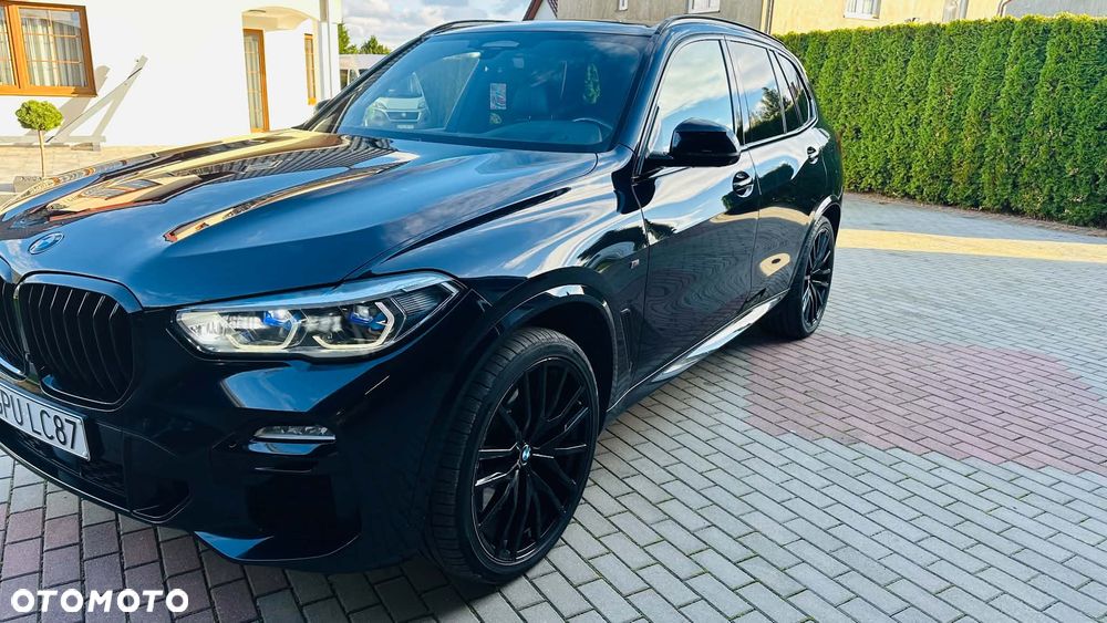 BMW X5 M M50d - 11