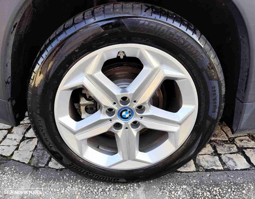 BMW iX1 xDrive30 - 17