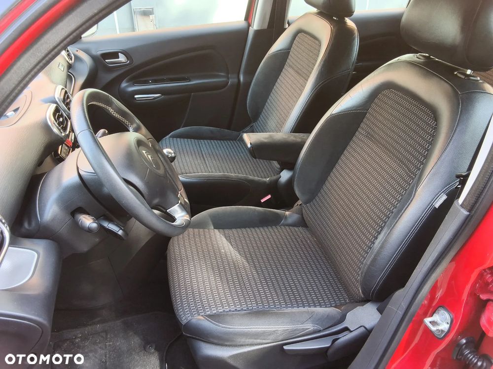 Citroën C3 Picasso 1.6i Exclusive - 19