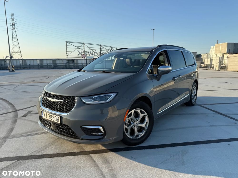 Chrysler Pacifica - 14