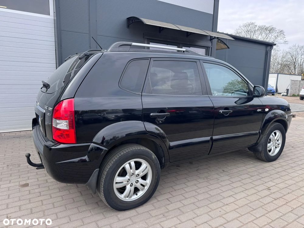 Hyundai Tucson 2.0 CRDi Premium 2WD - 28