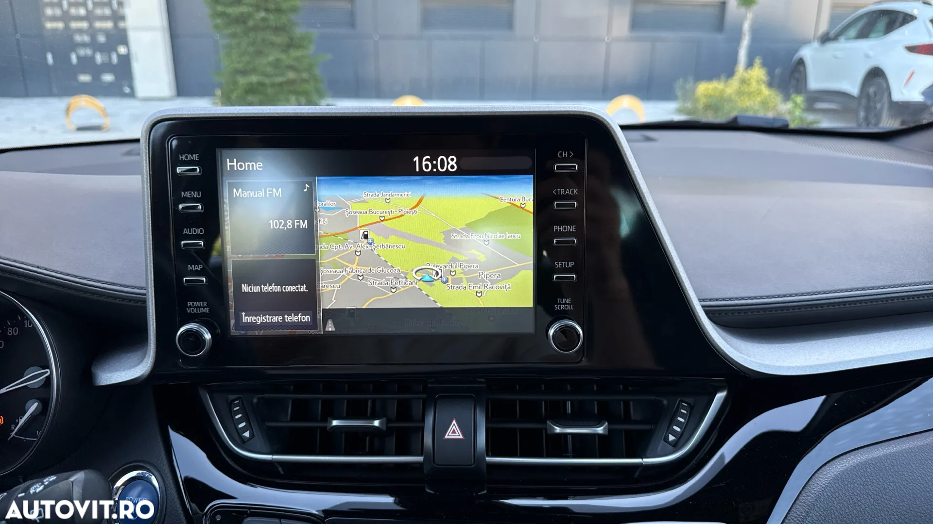 Toyota C-HR 1.8 HSD 122 CP 4x2 CVT Core - 19