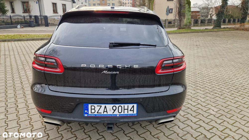 Porsche Macan - 4