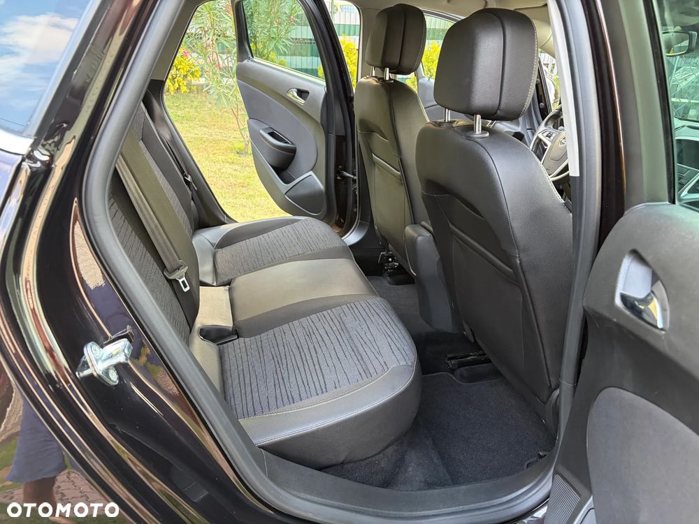 Opel Astra 1.4 T Energy EU6 - 10