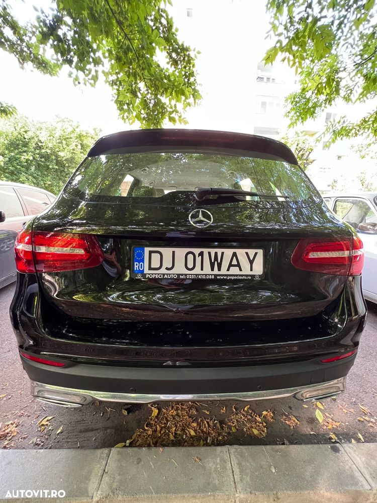 Mercedes-Benz GLC - 17