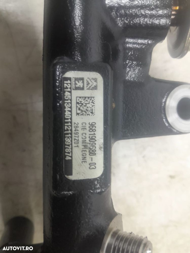Rampa injectoare 2.0 hdi hybrid rhc 9681909680-03 Citroen C5 2 [2008 - 3