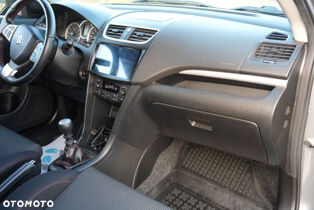 Suzuki Swift - 40