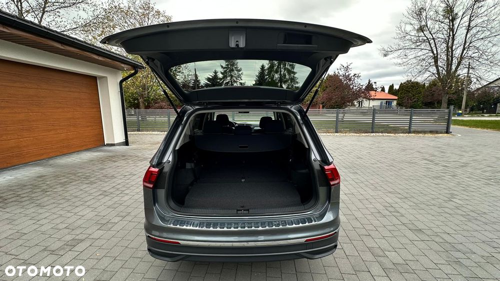Volkswagen Tiguan - 14