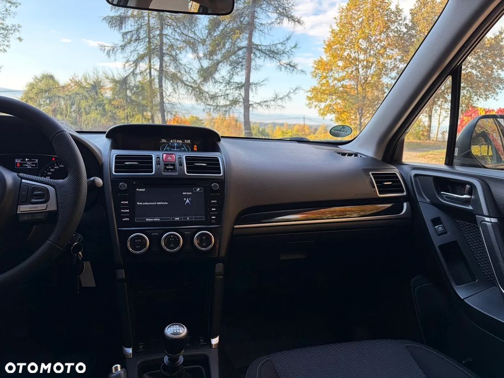 Subaru Forester 2.0 i Exclusive - 22