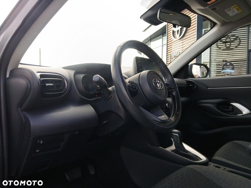 Toyota Yaris Cross Hybrid 1.5 Comfort - 18