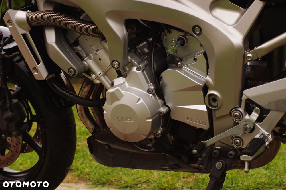 Yamaha FZ6 - 33