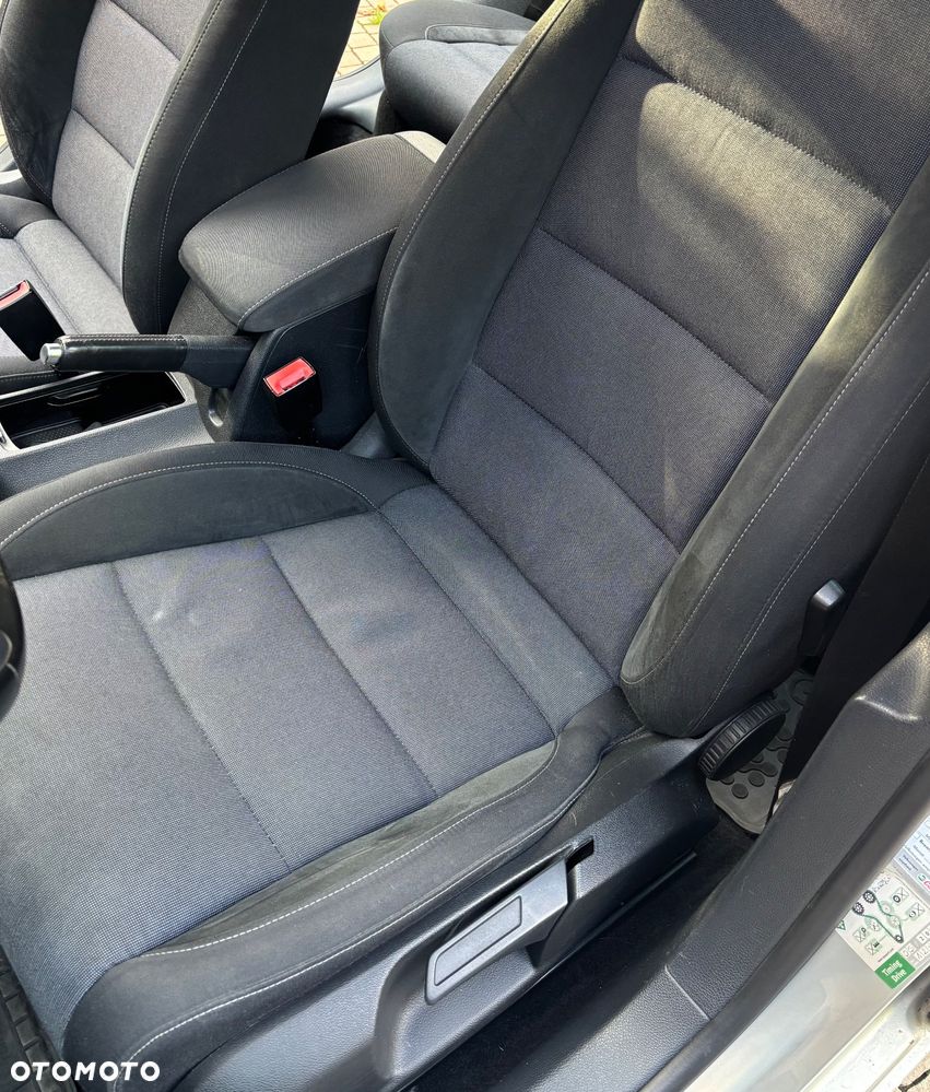 Volkswagen Golf 1.2 TSI BlueMotion Technology Style - 11