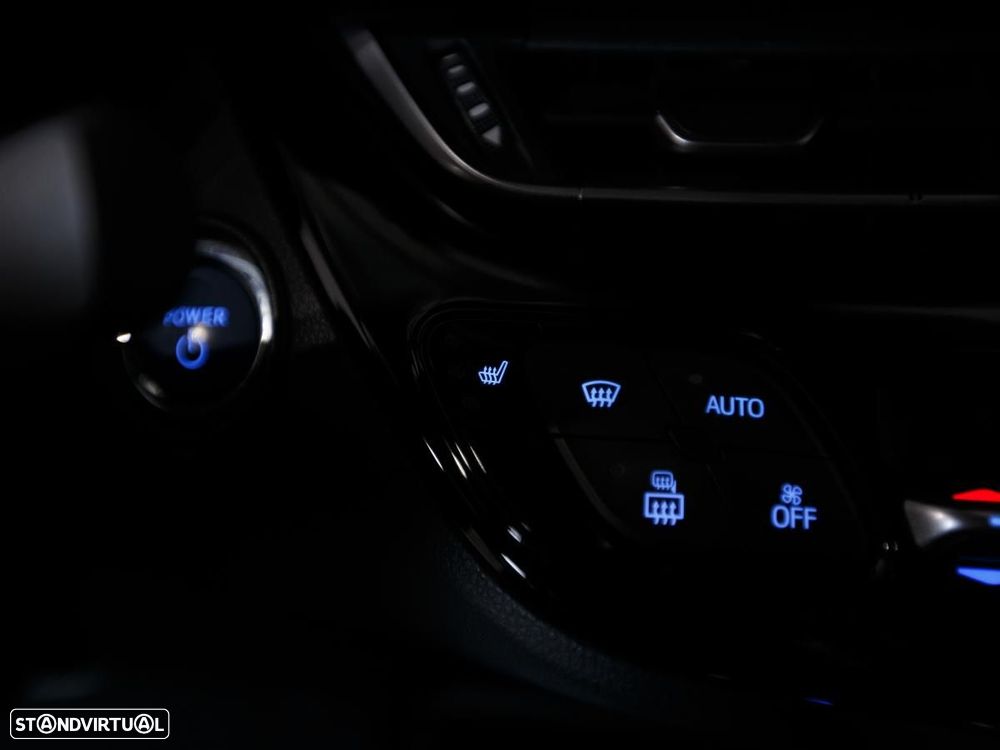 Toyota C-HR 1.8 Hybrid Square Collection - 21