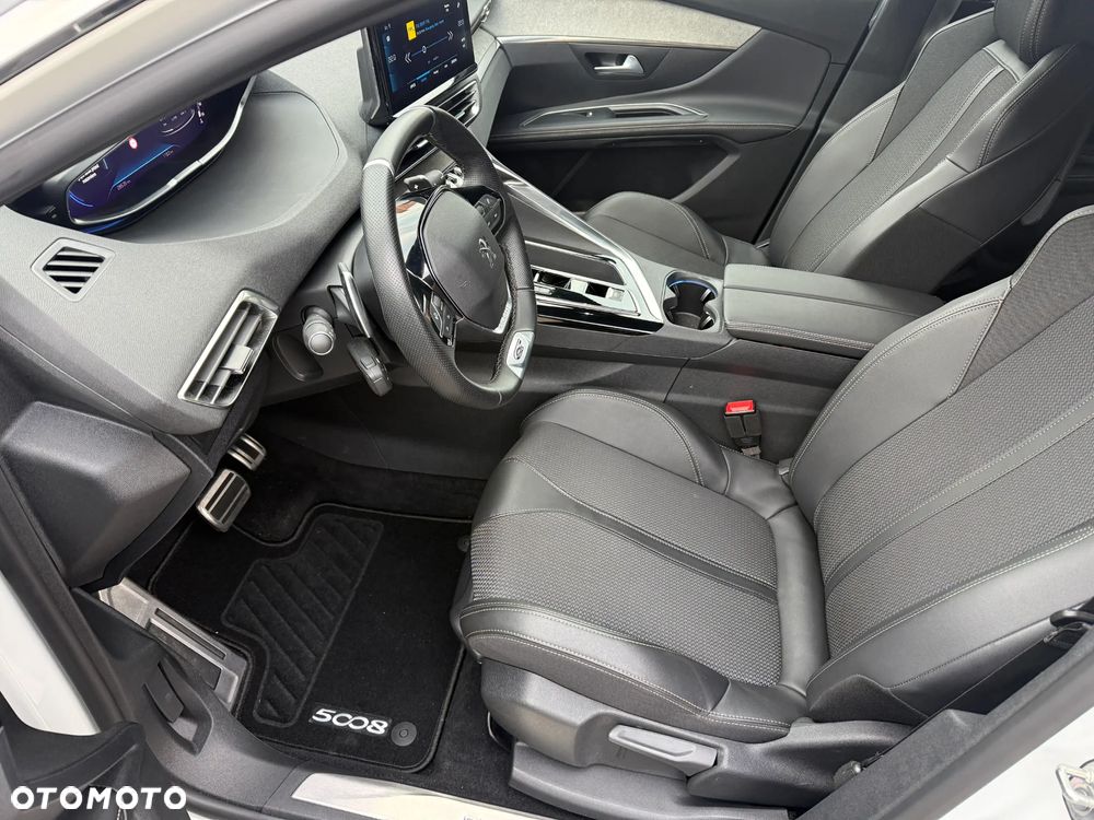 Peugeot 5008 PureTech 130 EAT8 Stop & Start GT - 16