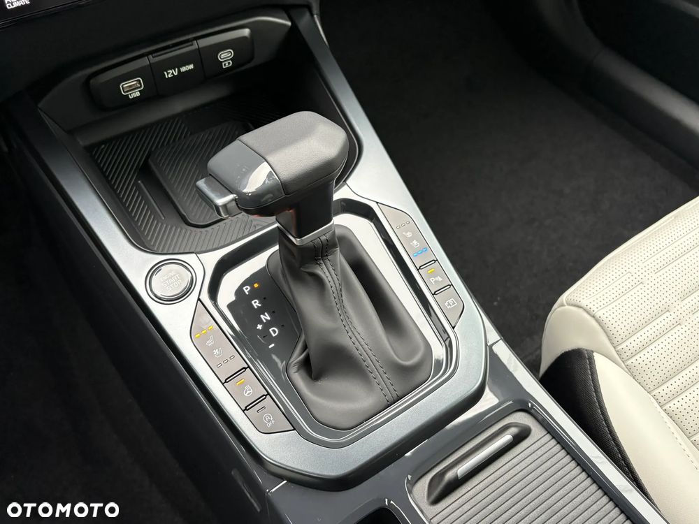 Kia XCeed 1.6 T-GDI Business Line DCT - 36
