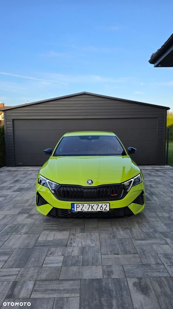 Skoda Octavia 2.0 TSI RS DSG - 9