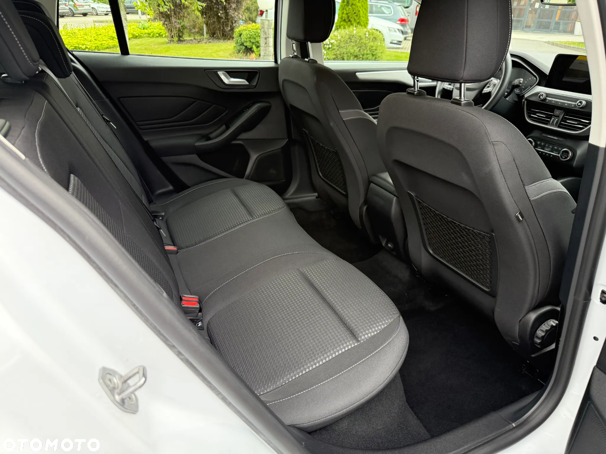 Ford Focus Turnier 1.5 EcoBlue Start-Stopp-System COOL&CONNECT - 26