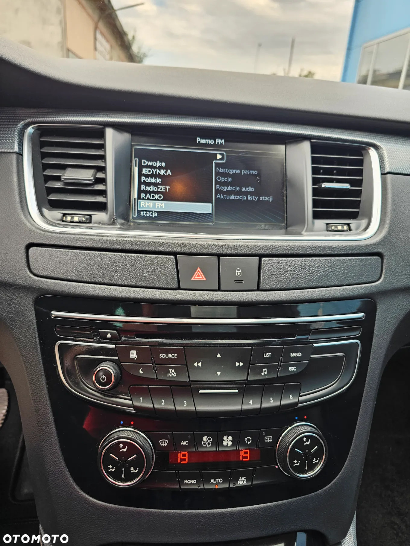Peugeot 508 SW HDi FAP 140 Allure - 24