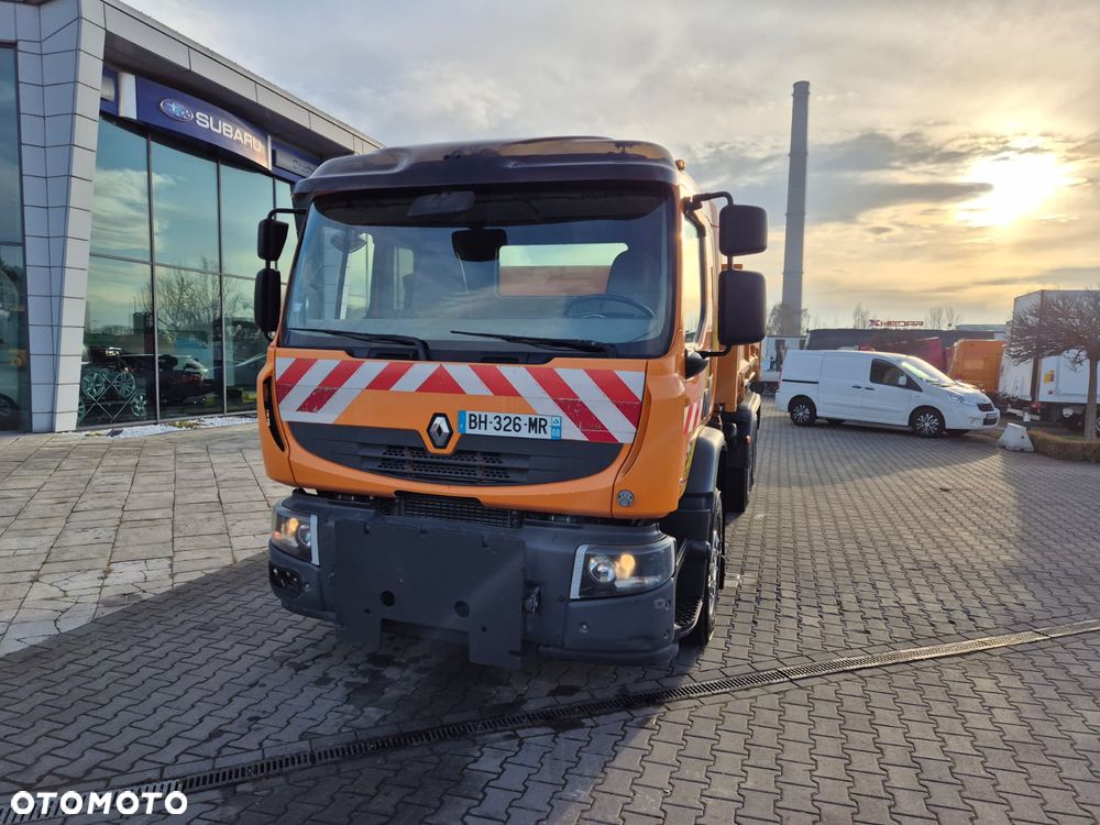 Renault PREMIUM DXI LANDER D 370 / 6X4 / WYWROTKA TYŁ / HYVA / HYDROBURTA Z BOKU / CZOŁOWNICA / NISKI PRZEBIEG / BEZWYPADKOWY / 6X4 / EURO 4 - 6