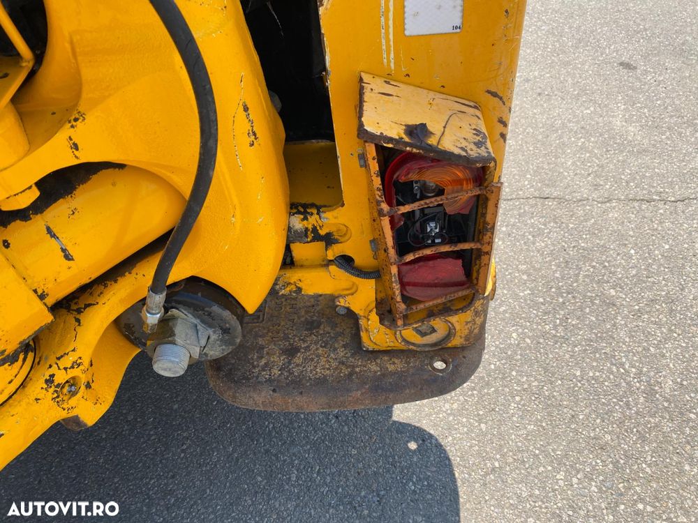 JCB 3CX ECO 4X4 BULDOEXCAVATOR - 23