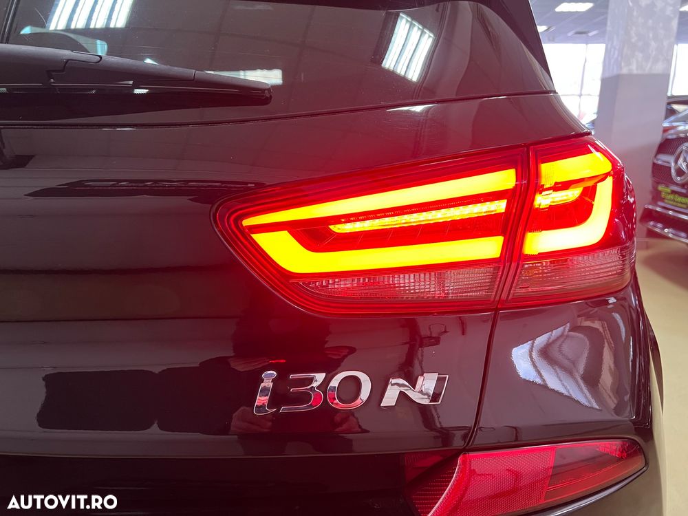 Hyundai i30 2.0 T-GDI N Performance - 6