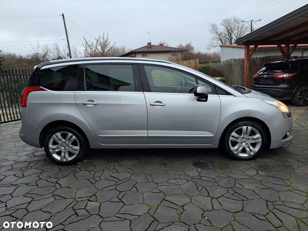 Peugeot 5008 HDI 150 Business-Line - 4