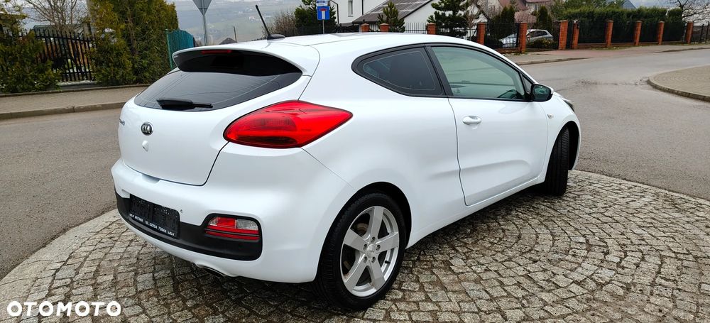 Kia ProCeed 1.4 XL - 4