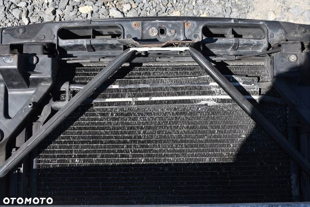 BMW E83 X3 Wzmocnienie Czołowe Pas Przedni Chłodnice Przód 2.5 M54 Benzyna - 6