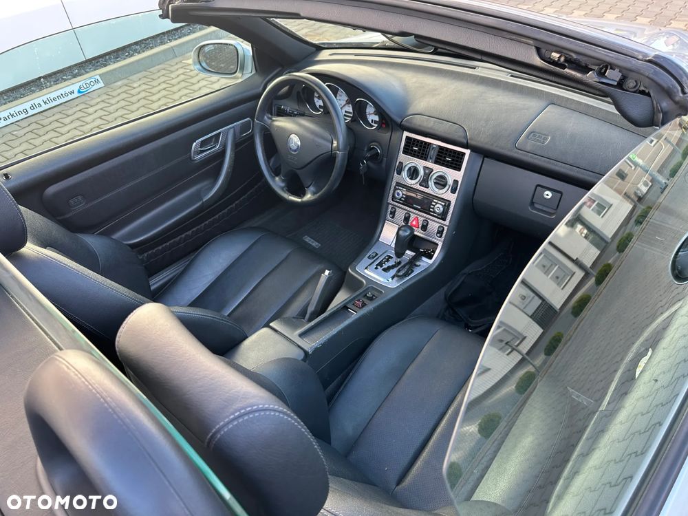 Mercedes-Benz SLK - 30
