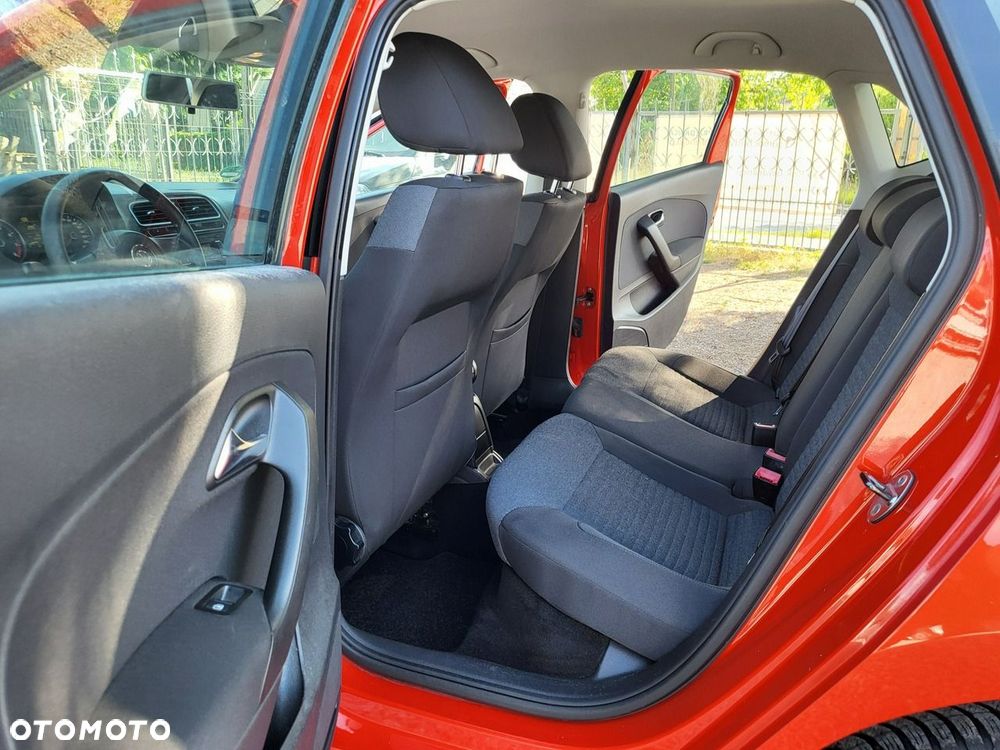Volkswagen Polo - 15