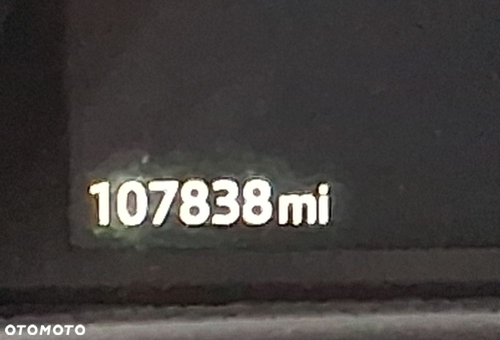 Jaguar XE 2.0 D Prestige - 16