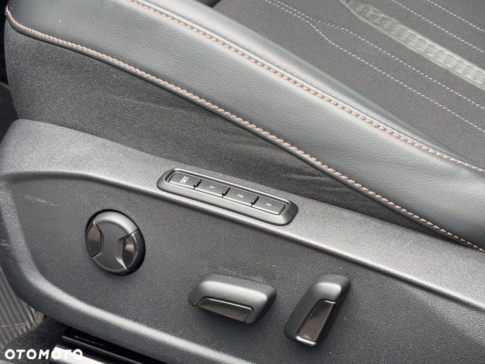 Cupra Formentor 2.0 TDI 4Drive DSG - 31