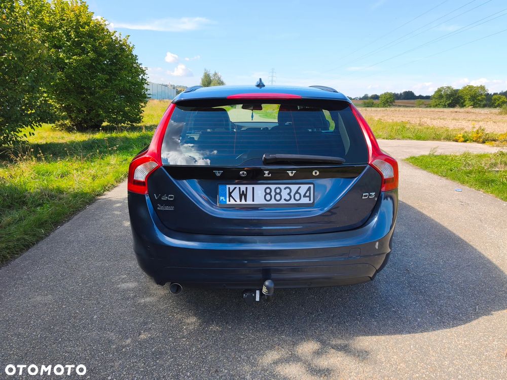 Volvo V60 D3 Momentum - 3