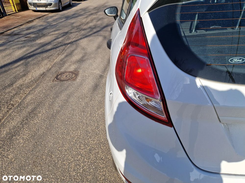 Ford Fiesta 1.25 Silver X (Ambiente) EU6 - 10