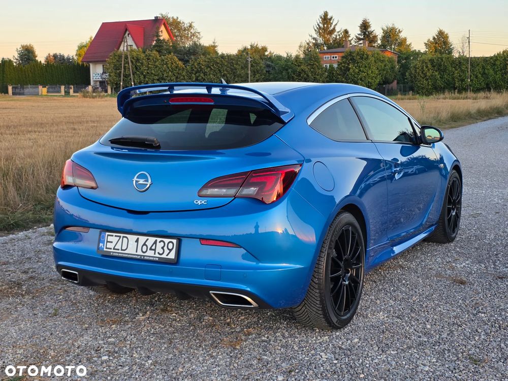 Opel Astra OPC - 8