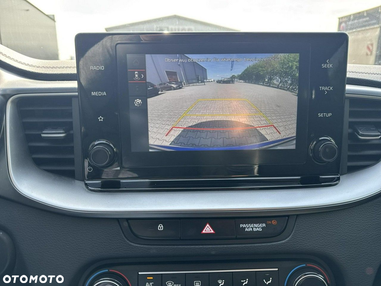 Kia XCeed - 27