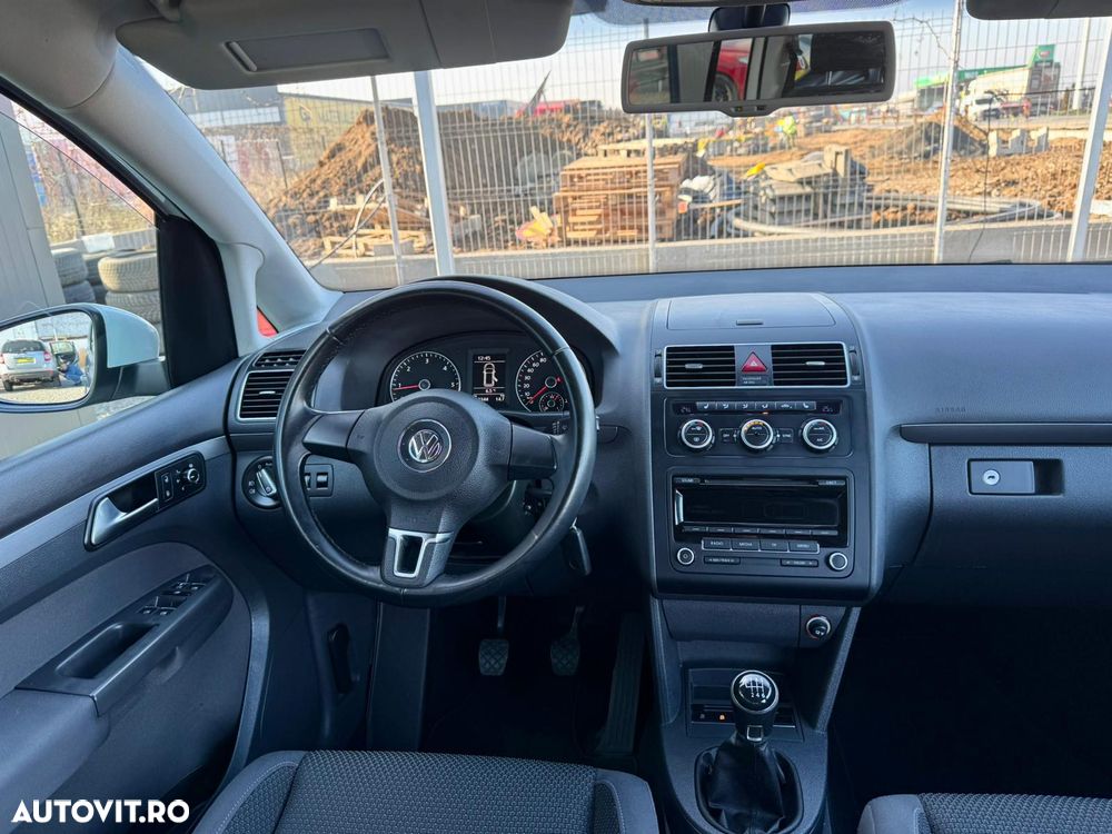 Volkswagen Touran 1.6 TDI DPF BlueMotion Technology Comfortline - 7
