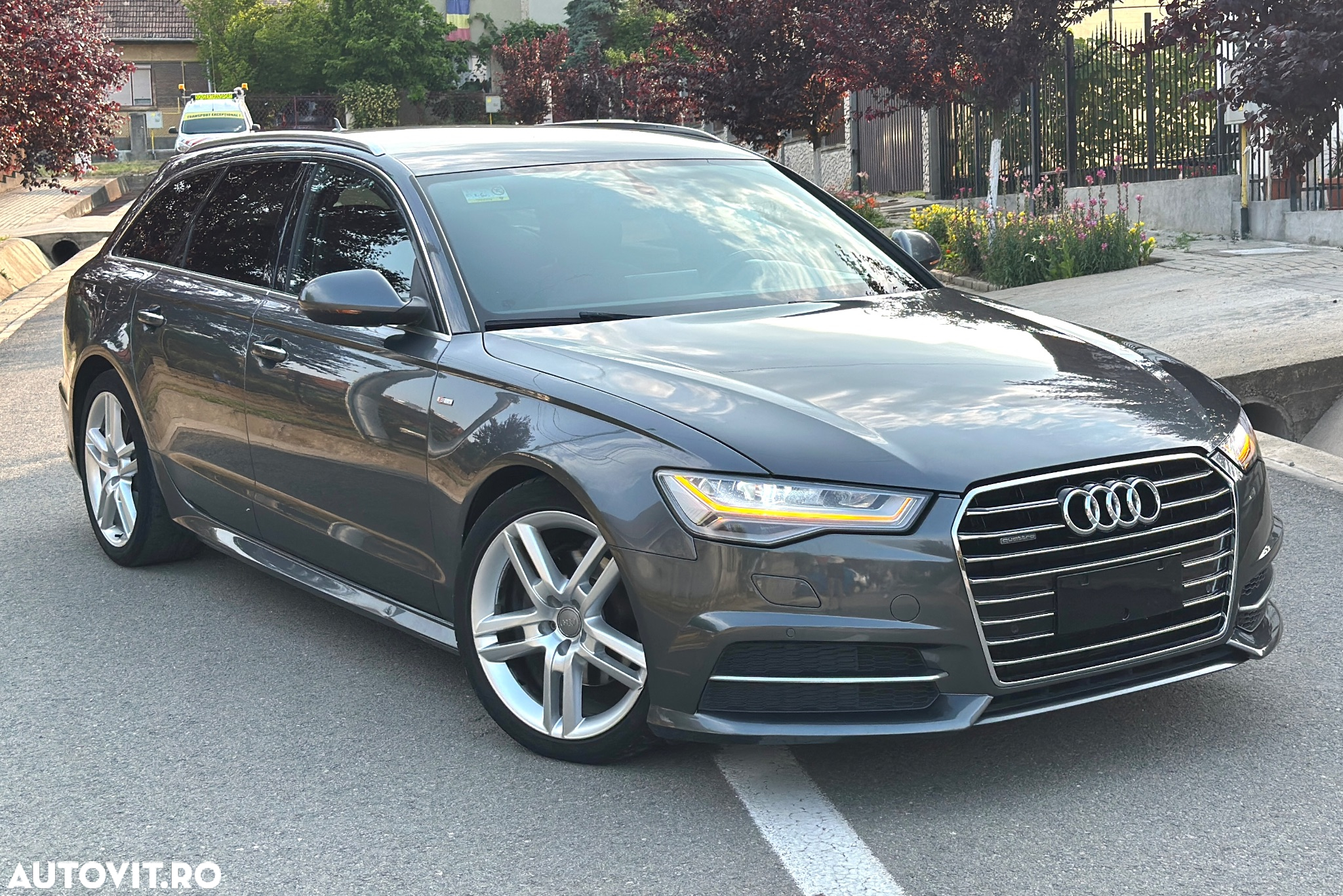 Audi A6 Avant 2.0 TDI quattro S tronic - 15