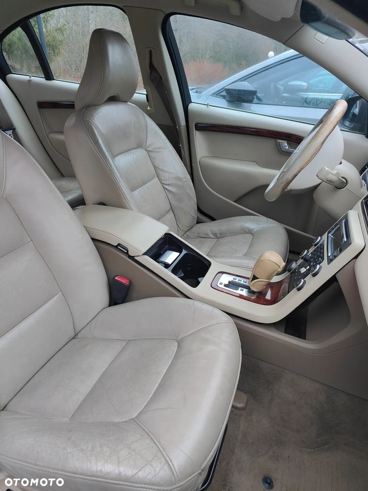 Volvo S80 D5 Momentum - 12